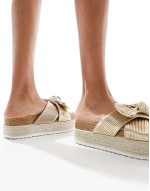 Thankful bow detail flatform sandals in gold