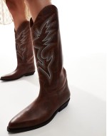 Kendra western knee boots in rust vintage leather