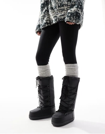 knee high snow boots in black