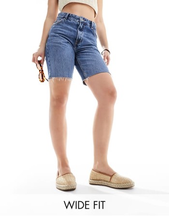 Wide Fit Joey closed toe espadrilles in natural raffia