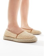 Wide Fit Joey closed toe espadrilles in natural raffia