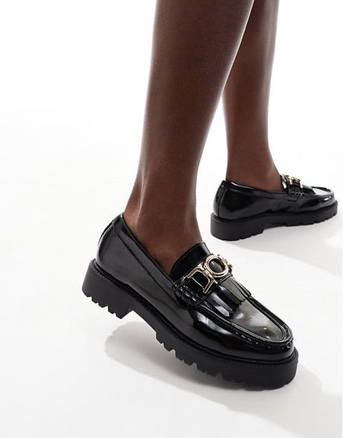 chunky loafer with tassle trim in black