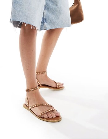 flat sandals with studded staps in tan
